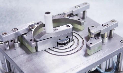 Jigs and JIGs for processing