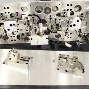 Jigs and JIGs for assembly