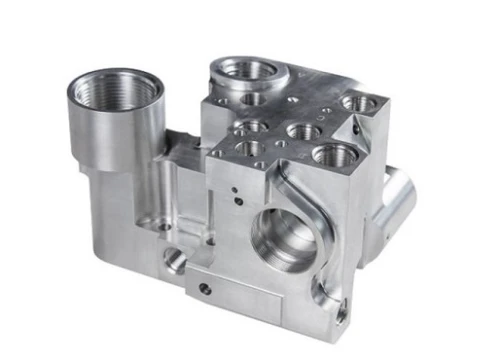 CNC machining of stainless steel parts
